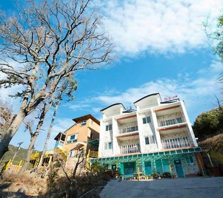 Tongyoung Blue House Spa Pension Tongyeong Luaran gambar